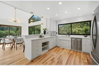 17815 Woodland Ave, Morgan Hill, CA 95037 - Photo 18