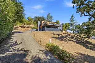 17815 Woodland Ave, Morgan Hill, CA 95037 - Photo 46