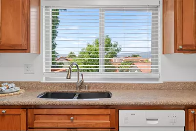 618 Skyway Dr, San Jose, CA 95111 - Photo 14