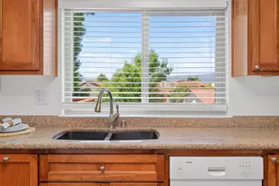 618 Skyway Dr, San Jose, CA 95111 - Photo 14