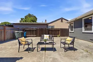 2247 Menalto Ave, East Palo Alto, CA 94303 - Photo 46