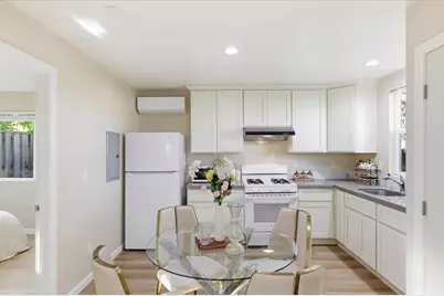 21075 Greenleaf Dr, Cupertino, CA 95014 - Photo 66