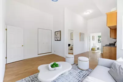 21075 Greenleaf Dr, Cupertino, CA 95014 - Photo 44