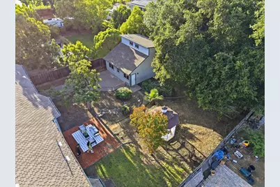 21075 Greenleaf Dr, Cupertino, CA 95014 - Photo 86