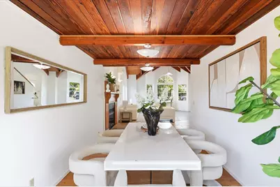 21075 Greenleaf Dr, Cupertino, CA 95014 - Photo 26