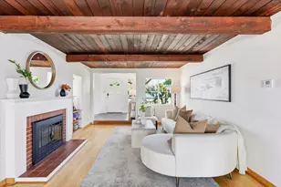 21075 Greenleaf Dr, Cupertino, CA 95014 - Photo 20