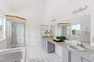 21075 Greenleaf Dr, Cupertino, CA 95014 - Photo 52