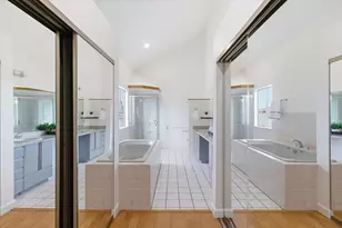 21075 Greenleaf Dr, Cupertino, CA 95014 - Photo 50