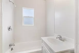 215 &amp 217 Lang St, Salinas, CA 93901 - Photo 34