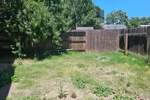 9010 Stacey Ct, Stockton, CA 95209 - Photo 14