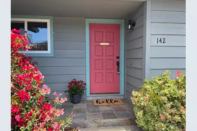 142 Sir Francis Ct, Capitola, CA 95010 - Photo 4