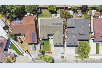 1052 Summerfield Dr, San Jose, CA 95121 - Photo 36