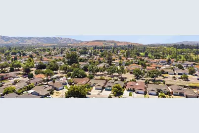 1052 Summerfield Dr, San Jose, CA 95121 - Photo 34