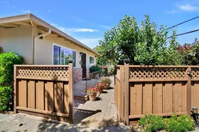 124 Oakwood Dr, Redwood City, CA 94061 - Photo 6