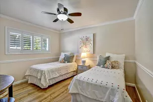 124 Oakwood Dr, Redwood City, CA 94061 - Photo 54