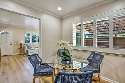 124 Oakwood Dr, Redwood City, CA 94061 - Photo 20