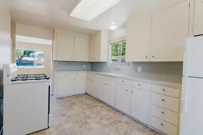 308 N Vanderhurst Ave, King City, CA 93930 - Photo 12