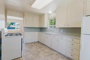 308 N Vanderhurst Ave, King City, CA 93930 - Photo 12