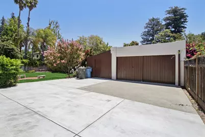 1560 University Ave, Palo Alto, CA 94301 - Photo 62
