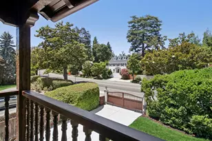 1560 University Ave, Palo Alto, CA 94301 - Photo 46