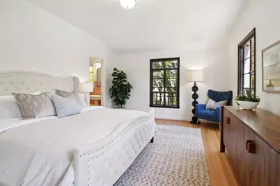 1560 University Ave, Palo Alto, CA 94301 - Photo 36