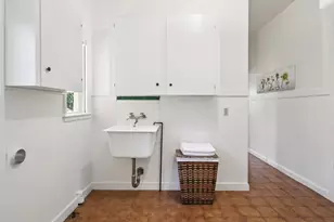 1560 University Ave, Palo Alto, CA 94301 - Photo 30