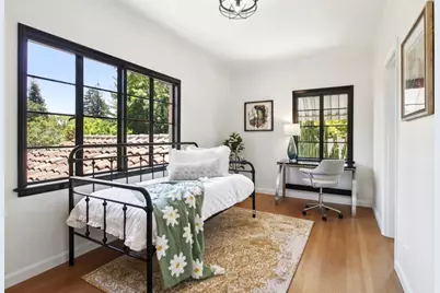 1560 University Ave, Palo Alto, CA 94301 - Photo 52