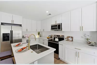 2123 Leon Dr, San Jose, CA 95128 - Photo 8