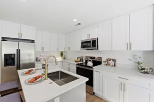 2123 Leon Dr, San Jose, CA 95128 - Photo 8