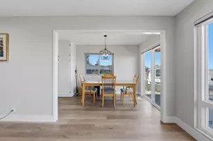 3693 Highland Ave, Redwood City, CA 94062 - Photo 16