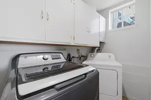3693 Highland Ave, Redwood City, CA 94062 - Photo 32