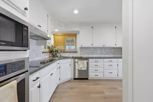 3693 Highland Ave, Redwood City, CA 94062 - Photo 14
