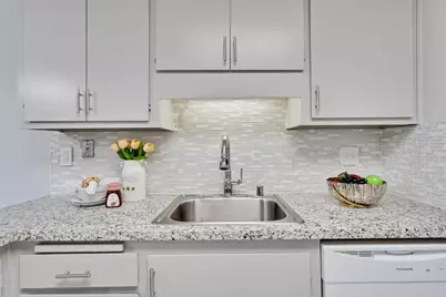 1760 Halford Ave 271, Santa Clara, CA 95051 - Photo 14