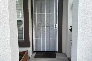 181 Chaumont Cir, Lake Forest, CA 92610 - Photo 2