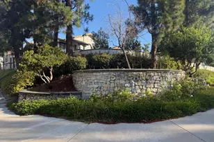 181 Chaumont Cir, Lake Forest, CA 92610 - Photo 22