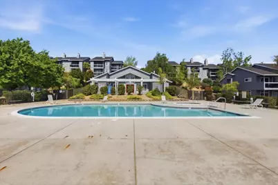 7595 Canyon Meadow Cir H, Pleasanton, CA 94588 - Photo 6