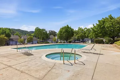 7595 Canyon Meadow Cir H, Pleasanton, CA 94588 - Photo 32