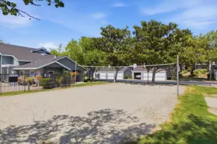 7595 Canyon Meadow Cir H, Pleasanton, CA 94588 - Photo 30