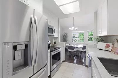 7595 Canyon Meadow Cir H, Pleasanton, CA 94588 - Photo 18