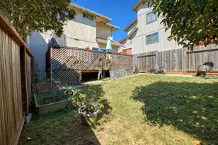 13 Altamont Dr, Watsonville, CA 95076 - Photo 16