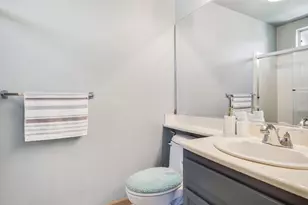984 Goodacre Ln, San Jose, CA 95125 - Photo 32