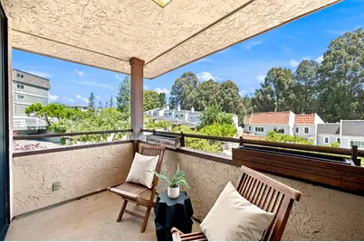 1115 Continentals Way 203, Belmont, CA 94002 - Photo 6