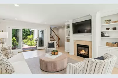 1700 Castilleja Ave, Palo Alto, CA 94306 - Photo 14