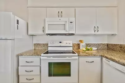 5573 Bigoak Dr, San Jose, CA 95129 - Photo 36