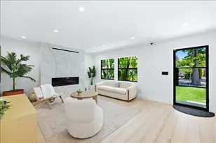 1031 Almanor Ave, Menlo Park, CA 94025 - Photo 4
