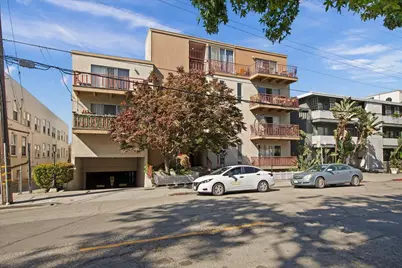 220 Athol Ave, Oakland, CA 94606 - Photo 2