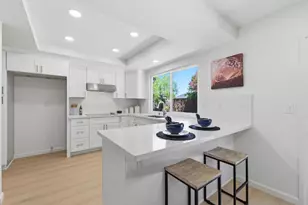 2325 Monaco Dr, San Jose, CA 95124 - Photo 14
