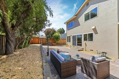 569 Gaundabert Ln, San Jose, CA 95136 - Photo 30