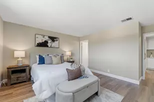 569 Gaundabert Ln, San Jose, CA 95136 - Photo 16