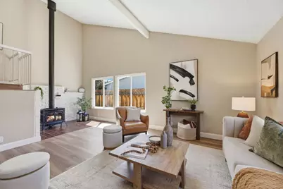 569 Gaundabert Ln, San Jose, CA 95136 - Photo 2